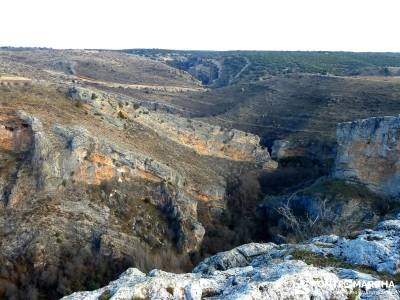 Barranco Río Dulce; actividades de nieve haciendo huella alpujarra granadina